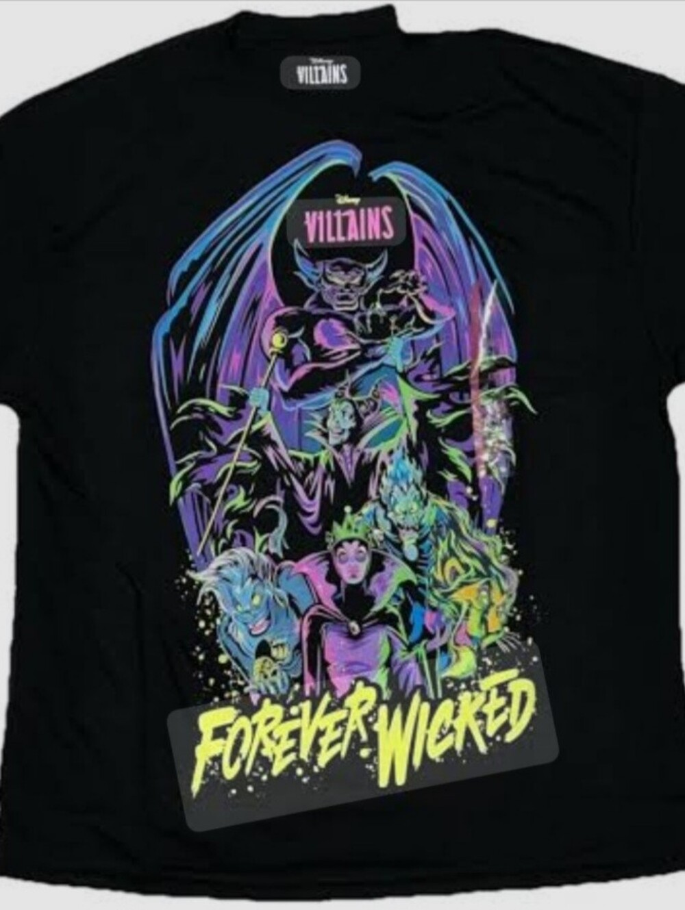 Disney Villains "Forever Wicked" t-shirt Sz M